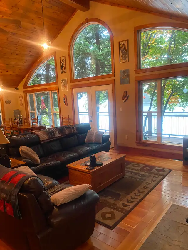 Air Conditioned Lakeside Cottage for Rent!!! in Ontario in Canada - Image 6