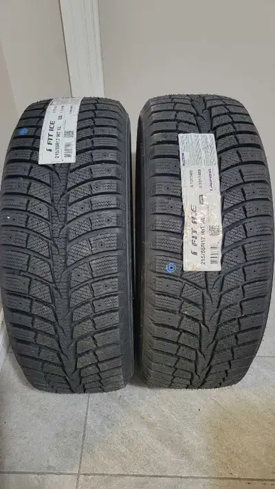 Got a pair of brand new Laufenn I-Fit Ice winter tires! Made by Hankook. Never used! No damage! Full...