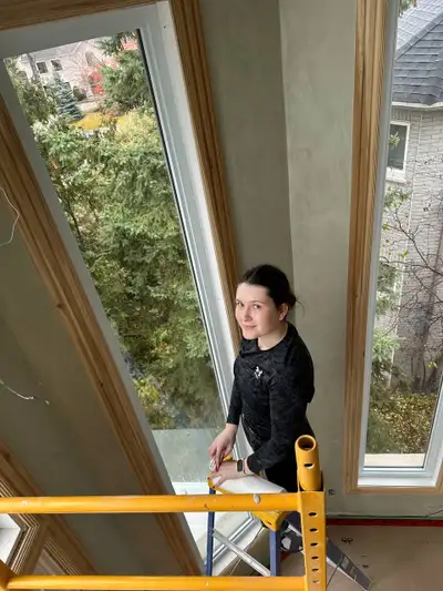 Cleaning lady & Windows cleaning, View more