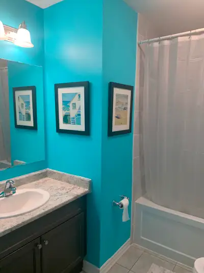 Room for rent- cuatro de renta
