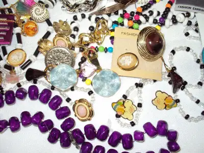 Large selection of jewellery and necklaces that can be worn or used to make other jewellery or craft...