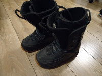 Snowboard Boots - Junior Size 4