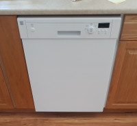 Used Kenmore White Dishwasher for sale