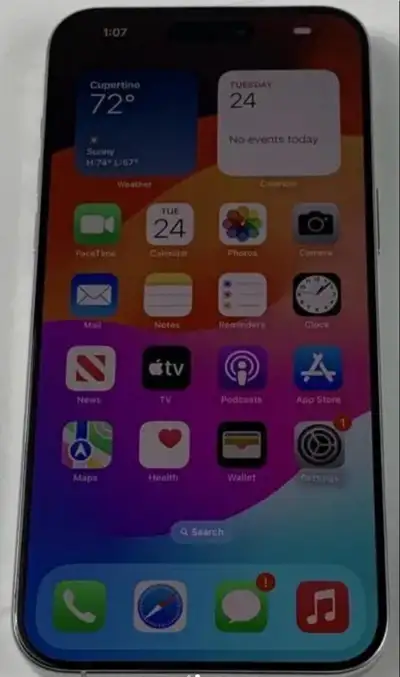 Apple iPhone 15 pro max 256gb white model
