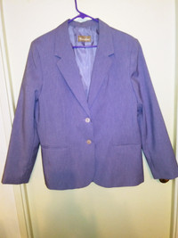 Five classy women's jackets Sizes 12-16