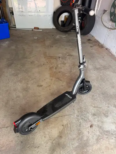 The scooter is in great condition! Only been used a few times. It’s very fast, and good to use for c...