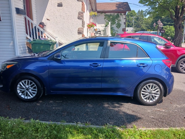 Kia Rio5 EX 2018 • 85 225 km • 1 propriétaire • Jamais accidenté — photo 3