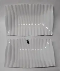 Verdici Design White Porcelain "Wave Design" Serving Plates