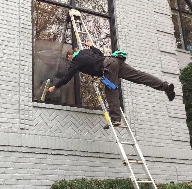 Window Washing64418615876611120