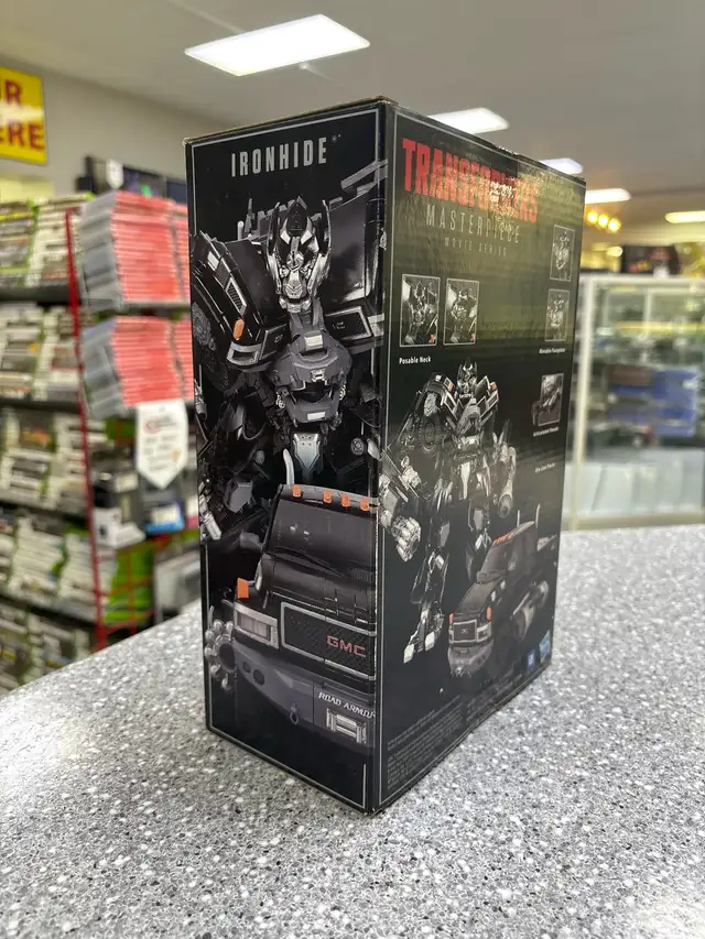 Takara Transformers Ironhide 64148009746561121