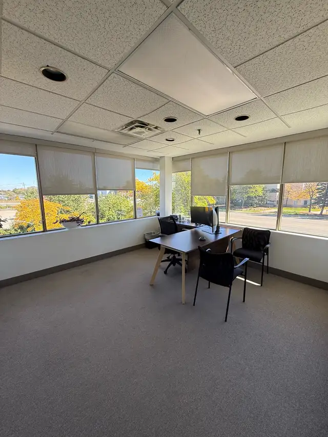 Office rooms for rent professional space omvic zoned