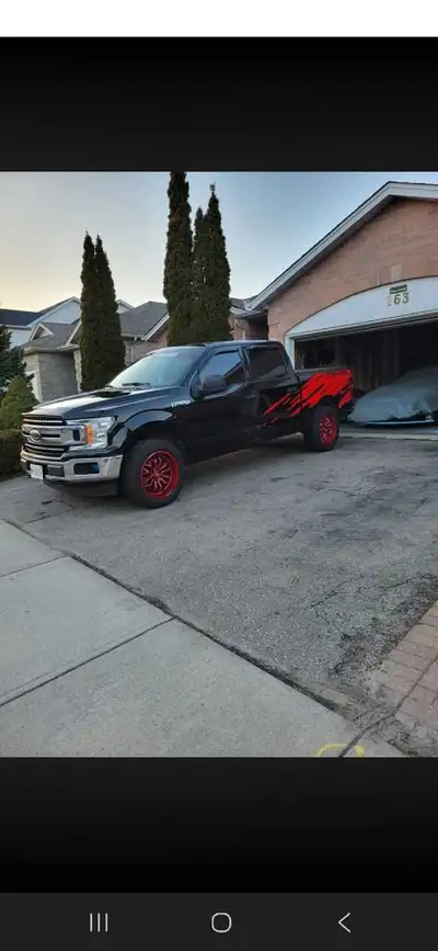 XD Vision Rims Tires Looked awsome on the truck Came off 2022 ford f 150 Vision rims with 275/55R20...