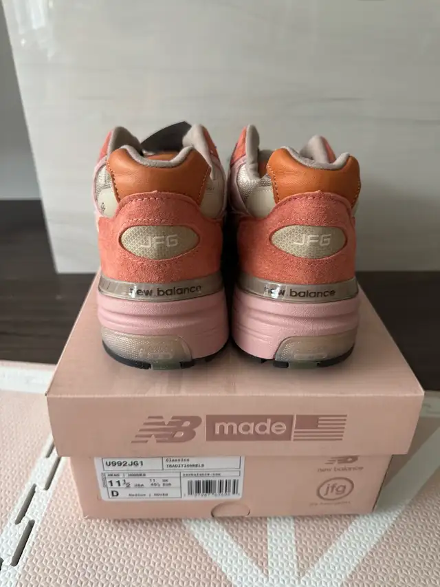 DS / Brand New New Balance 992 Aged Well Joe Fresh Goods sz 11.5 in Men's Shoes in Markham / York Region - Image 6