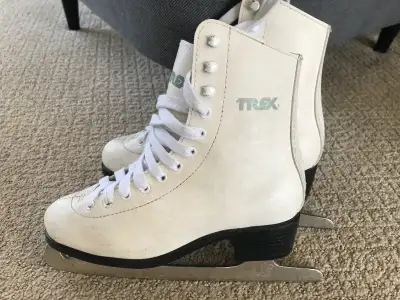 Figure skates size EUR34, View more