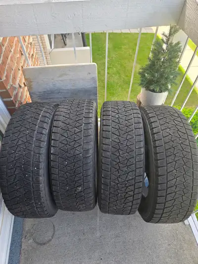 Bridgestone Blizzak tires. -4 tires (no rims) -225/65R17 -DOT 0619 Pick-up in Sunnyside. If ad is up...