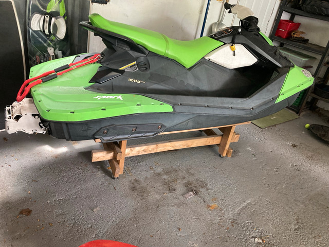 seadoo spark jet ski in Personal Watercraft in Hamilton - Image 2