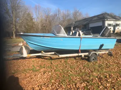 excellent condition boat and trailer c/w 2 fuel tanks fish finder ,safety equipment 2 batteries 35 h...