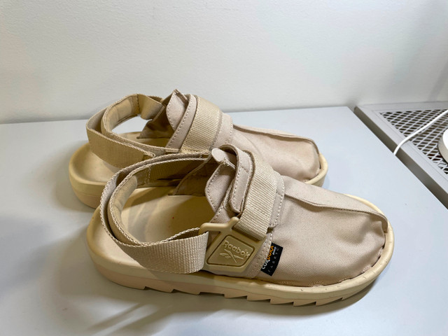 Reebok Beatnik / Utility Beige - brown size 9 [NEW] in Men's Shoes in City of Toronto
