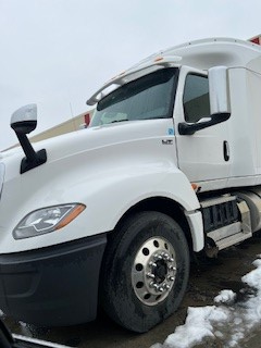 BROKER INDÉPENDANT CLASSE 1 AVEC CAMION POUR LE CANADA, View more