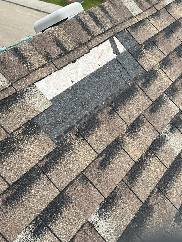Emergency Roof Repair/siding/soffit/fascia/gutters ( 15% off)  in Roofing in Edmonton - Image 3