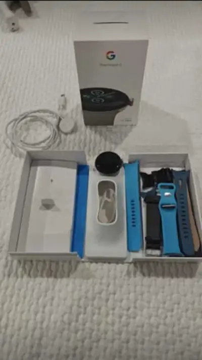 Google Pixel Watch 2, View more