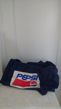 unique treasures house, pepsi sports bag