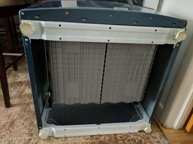 Pedestal for 27" Front Load Washer & Dryer in Washers & Dryers in Ottawa - Image 5