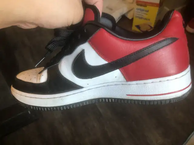 Nike Air Force One ID “Black Toe” in Men's Shoes in Edmonton - Image 8