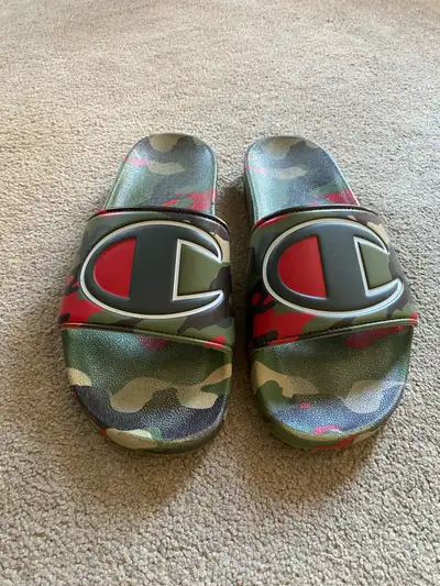 Champion slides mens size 9, View more