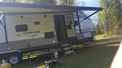 Catalina Trailblazer 35 foot toy hauler for sale, has 11.5 ft garage and the ramp turns into a party...