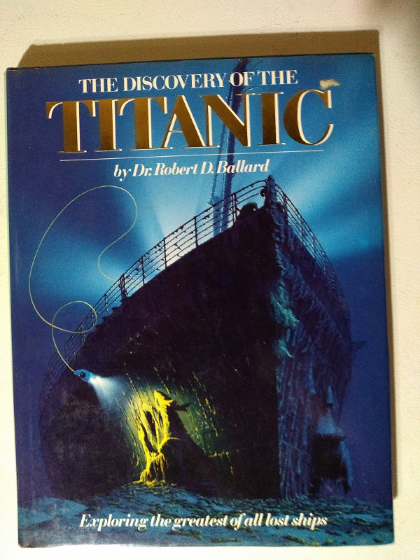 Titanic Books in Non-fiction in Renfrew - Image 3