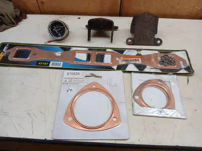 NOS Ball and trunnion kit, with housing. Pin length is 2 7/8 inches, bolt spacing at widest point is...