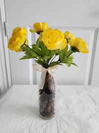 14 inch tall 9 heads yellow roses silk flower with glass vase $4