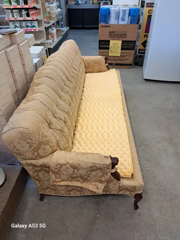 chesterfield/couch and two ends tables in Couches & Futons in Napanee - Image 2