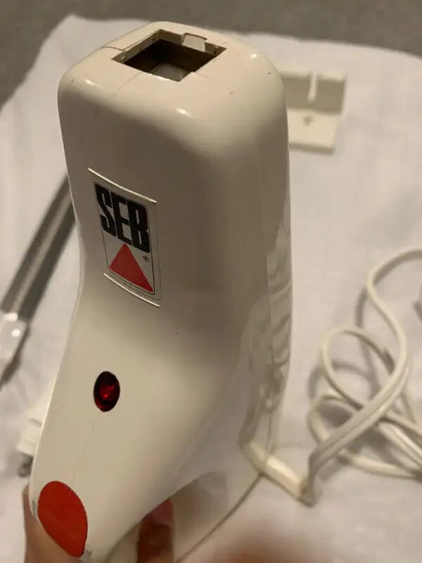 immersion hand blender and meat carver - made in France in Processors, Blenders & Juicers in Ottawa - Image 6