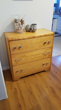 Dresser (Solid Wood) 