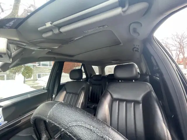 Mercedes-benz in Cars & Trucks in Laval / North Shore - Image 9