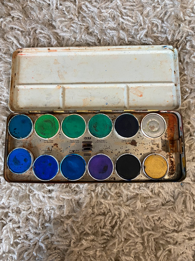 Vintage watercolour tin in Arts & Collectibles in Saskatoon - Image 2