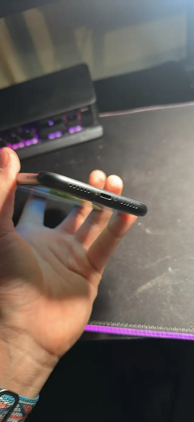 Iphone xr 100% battery health in Cell Phones in Prince George - Image 6