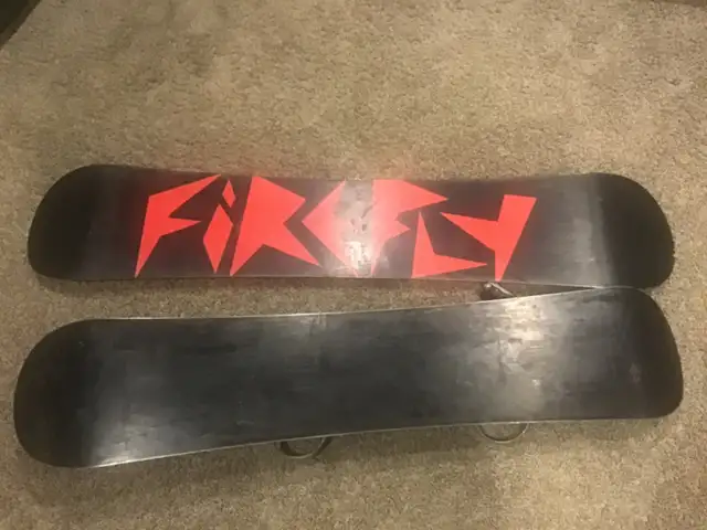 Two firefly snow boards in Snowboard in Red Deer - Image 3