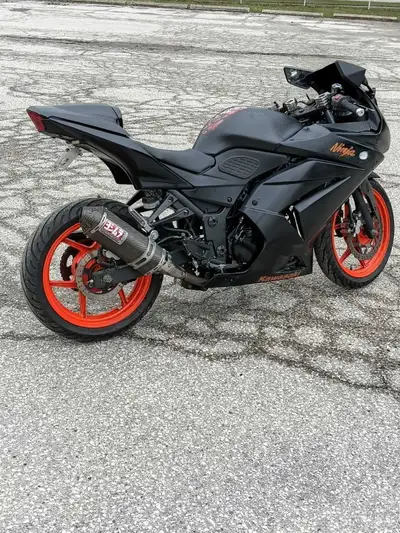 Works very well My son has moved up and advanced from this bike and so I'm left trying to sell Might...