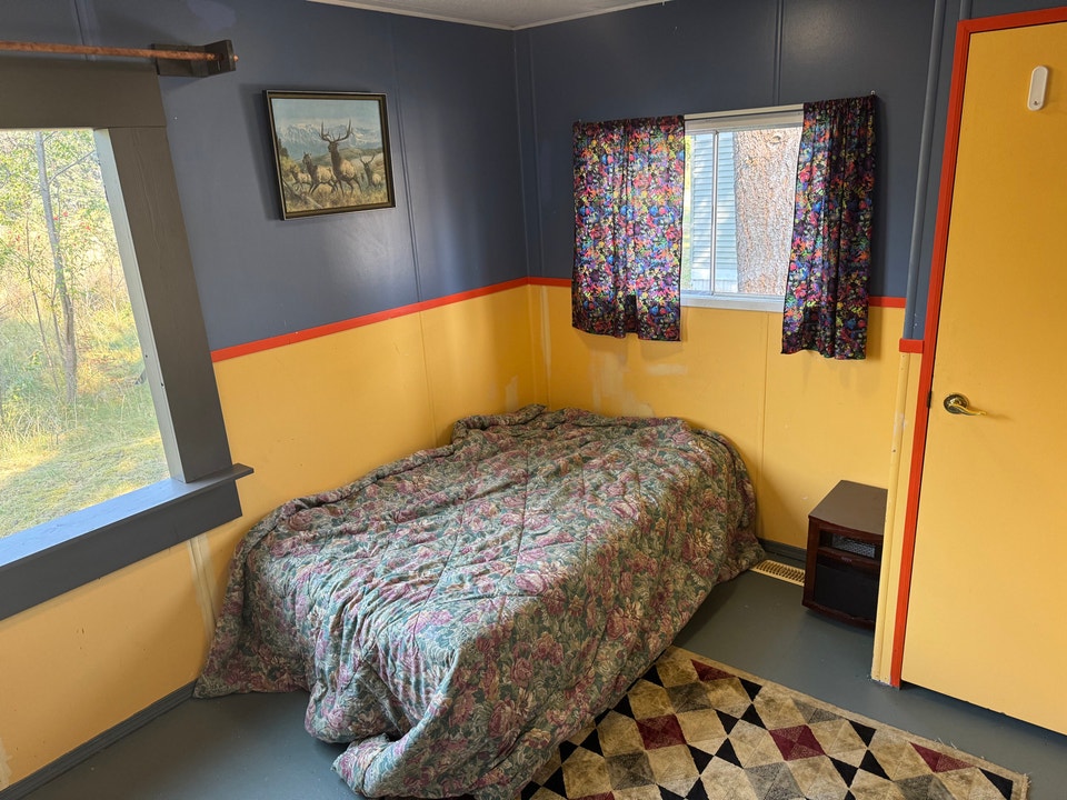 Nakusp Private Room $700 3