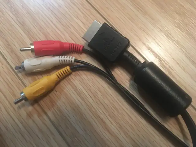 Câbles Audio/Video/Réseau/Téléphone in Video & TV Accessories in Québec City - Image 7