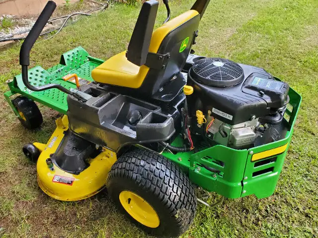 John Deere Z255 Zero Turn Mower 48 Inch Deck New Battery & Pump in Other in Windsor Region - Image 7