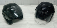 2 casques de moto BRP
