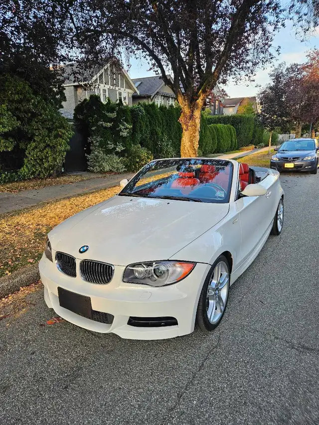 BMW 135i, manual,  convertible,M package 