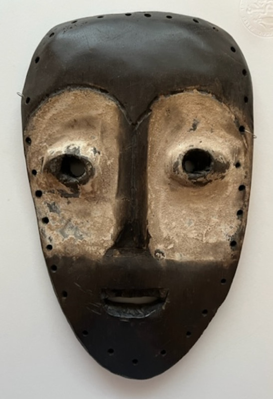 Old African Lega Bwami Tribal Wooden Mask Congo / DRC in Arts & Collectibles in City of Toronto - Image 4