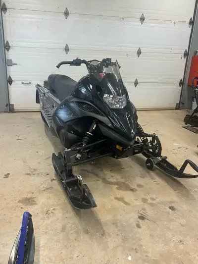 2013 Yamaha nytro xtx. Only 6150miles with the reliability of the Yamaha 4 stroke engine. Serviced m...