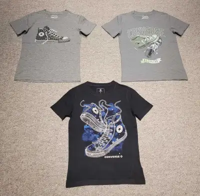 4 T-shirts "Converse" (T 8/10), View more