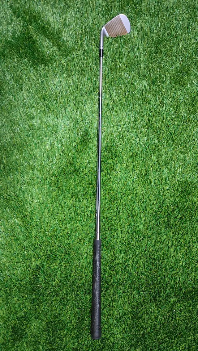 Taylormade MG4 Gap Wedge in Golf in Oshawa / Durham Region - Image 5